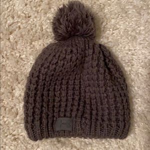 Underarmour beanie hat